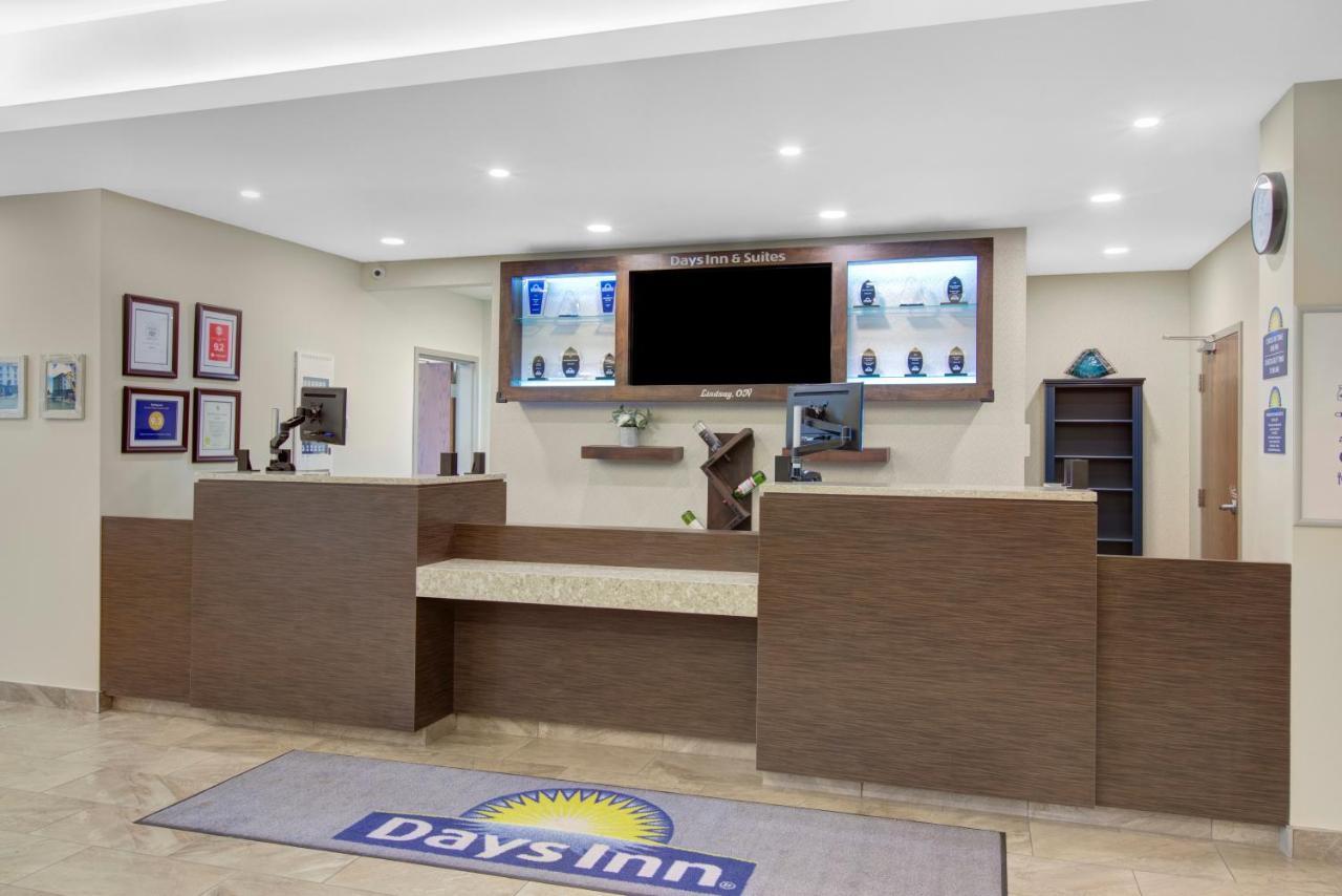 Days Inn & Suites By Wyndham Lindsay Zewnętrze zdjęcie